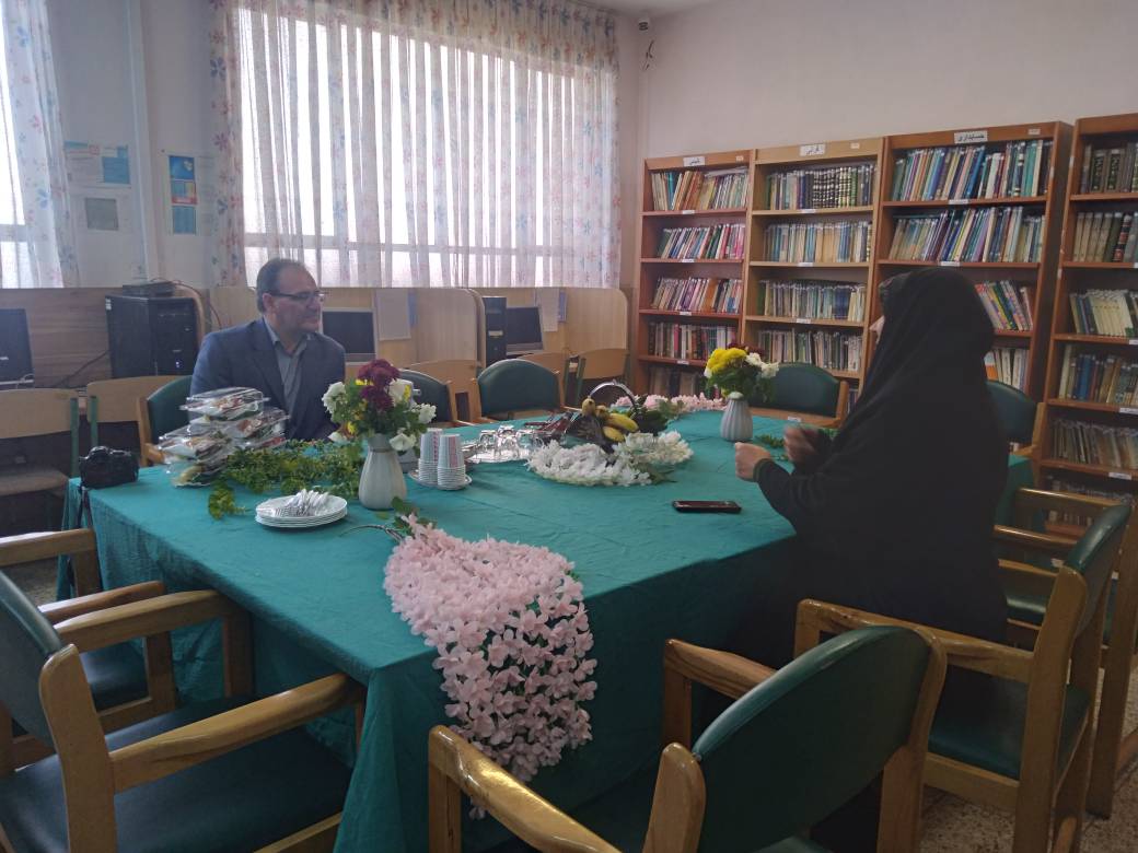 هنرستان فنی دختران